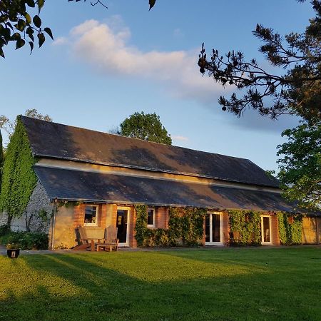 Le Puits De La Foltiere Acomodação com café da manhã Azay-sur-Cher Exterior foto